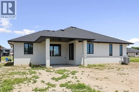 1909 Sannita Avenue Kingsville ON N9Y 0G6