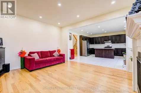 42 Samuel Crescent Springwater (centre Vespra) ON L9X 2A4