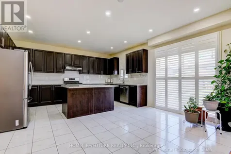42 Samuel Crescent Springwater (centre Vespra) ON L9X 2A4