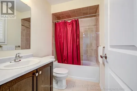 42 Samuel Crescent Springwater (centre Vespra) ON L9X 2A4