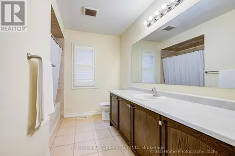 42 Samuel Crescent Springwater (centre Vespra) ON L9X 2A4