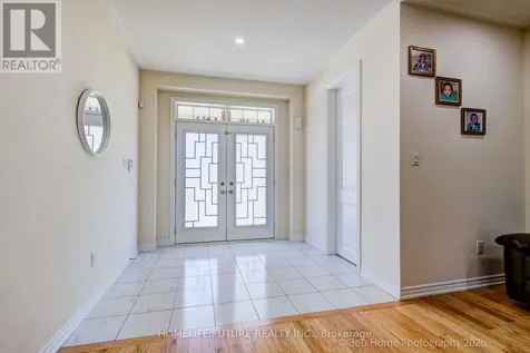 42 Samuel Crescent Springwater (centre Vespra) ON L9X 2A4