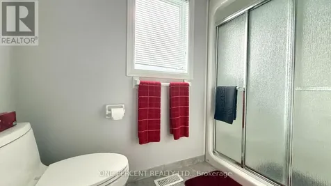 25 Kentucky Avenue Wasaga Beach ON L9Z 3A8