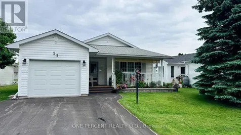 25 Kentucky Avenue Wasaga Beach ON L9Z 3A8