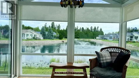 25 Kentucky Avenue Wasaga Beach ON L9Z 3A8