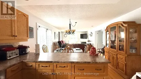 25 Kentucky Avenue Wasaga Beach ON L9Z 3A8