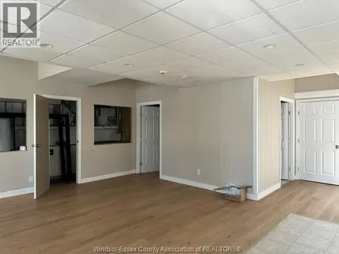 585 St. Clair Street Chatham ON N7L 3L3