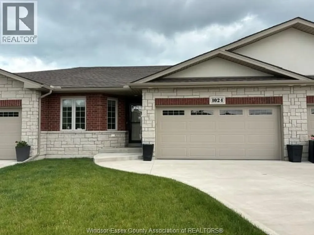 1024 Copeland Windsor ON N8P 0C3