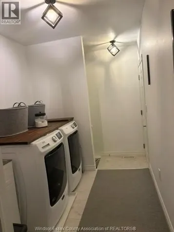 1024 Copeland Windsor ON N8P 0C3