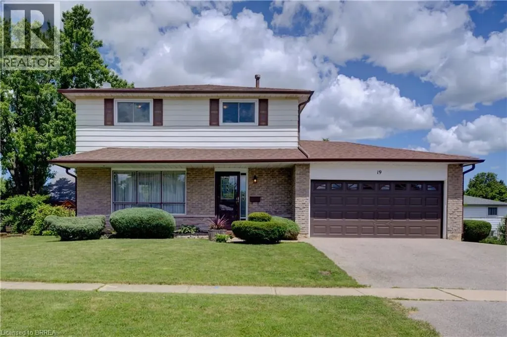 19 Owen Avenue Paris ON N3L 3N7