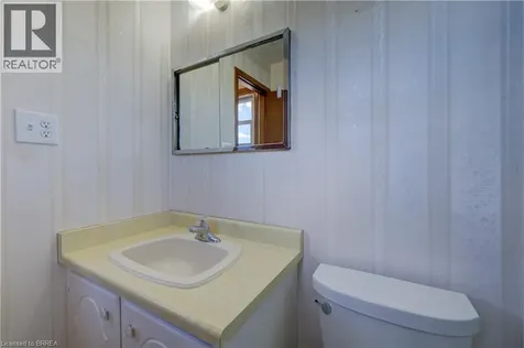 19 Owen Avenue Paris ON N3L 3N7