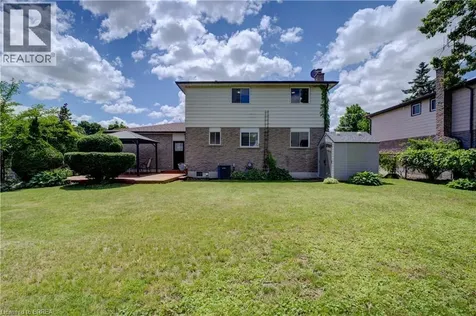 19 Owen Avenue Paris ON N3L 3N7
