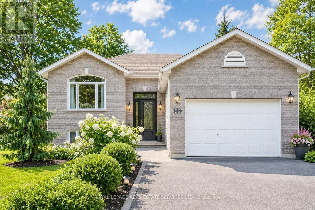96 46th Street North Wasaga Beach ON L9Z 1Y7