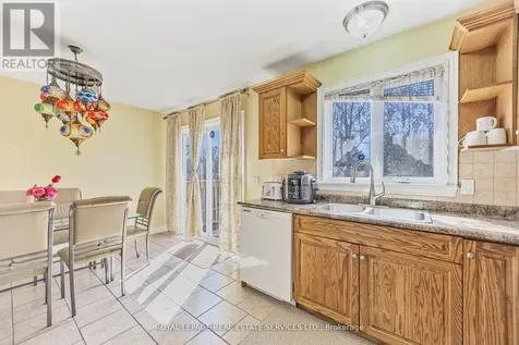 96 46th Street North Wasaga Beach ON L9Z 1Y7