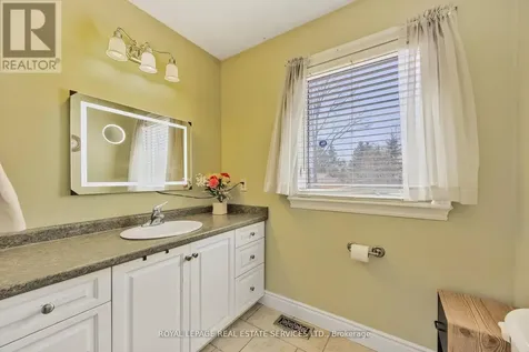 96 46th Street North Wasaga Beach ON L9Z 1Y7