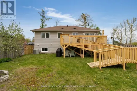 96 46th Street North Wasaga Beach ON L9Z 1Y7