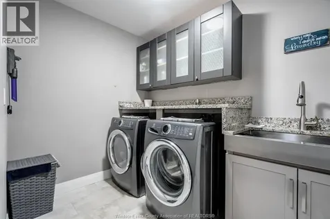 1 Woodland Street Kingsville ON N9Y 0B1