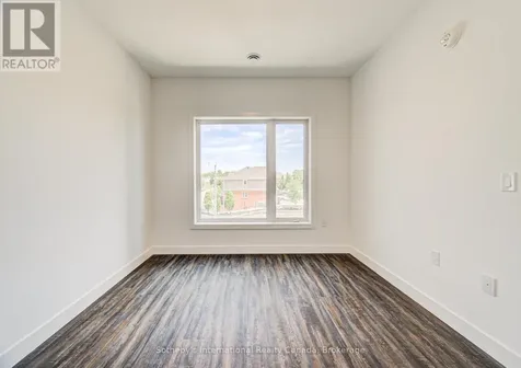 408 Dundas Street South Cambridge ON N1R 8H7