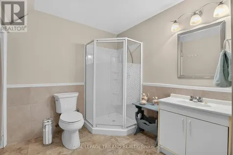 532 Highview Drive St. Thomas ON N5R 6G3