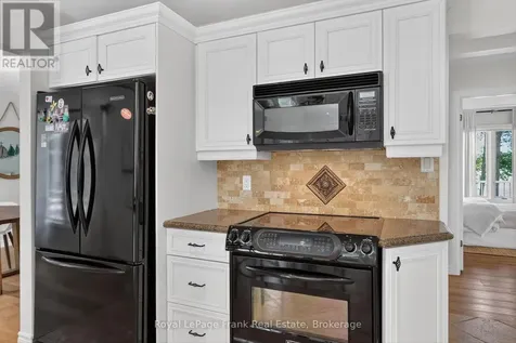 2864 Antelope Trail Selwyn ON K0L 2H0