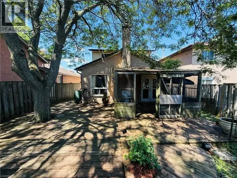 3 Twinoaks Crescent Stoney Creek ON L8J 2E6