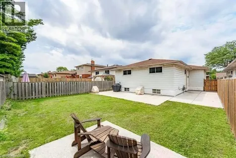 11 Aterno Drive Hamilton ON L9C 5S4
