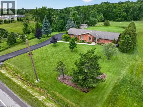 398 Mountain Road Grimsby ON L3M 4E7