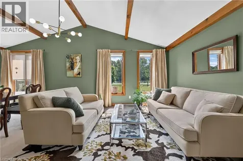 398 Mountain Road Grimsby ON L3M 4E7