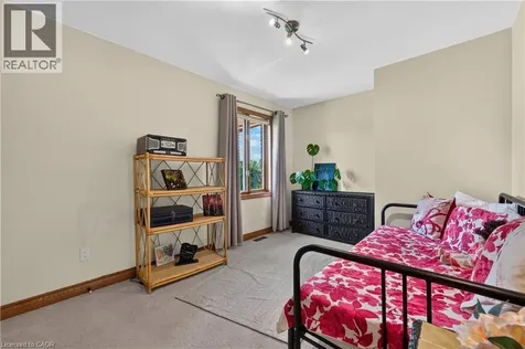 398 Mountain Road Grimsby ON L3M 4E7