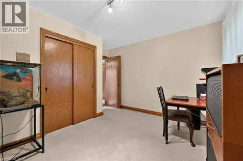 398 Mountain Road Grimsby ON L3M 4E7