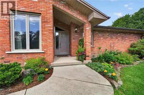 398 Mountain Road Grimsby ON L3M 4E7