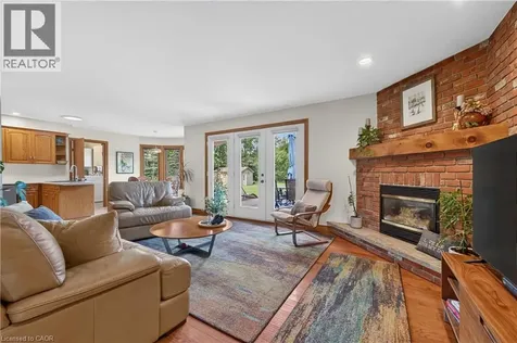 398 Mountain Road Grimsby ON L3M 4E7