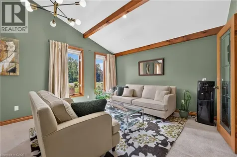 398 Mountain Road Grimsby ON L3M 4E7