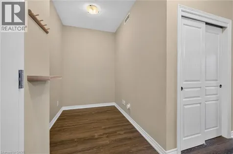 457 Plains Road East Burlington ON L7T 0B8