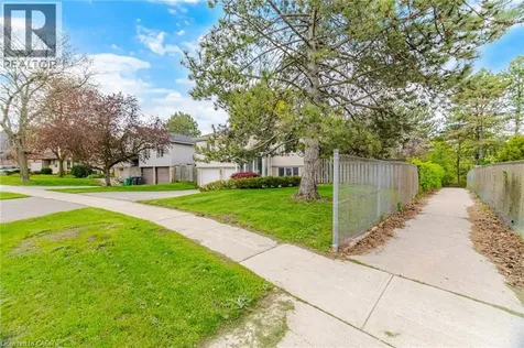 41 Plainsman Road Mississauga ON L5N 1C4
