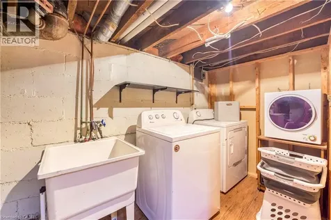 115 Collingwood Street Sarnia ON N7T 6M8