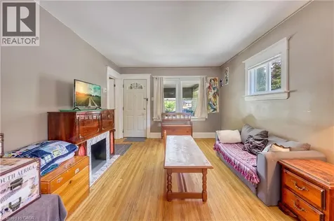 115 Collingwood Street Sarnia ON N7T 6M8