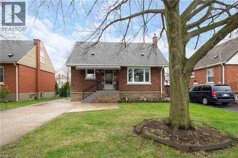 149 East 34th Street Hamilton ON L8V 3W7
