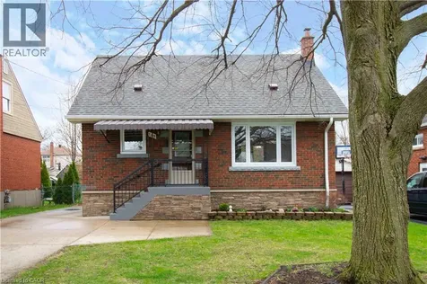 149 East 34th Street Hamilton ON L8V 3W7