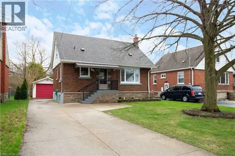 149 East 34th Street Hamilton ON L8V 3W7