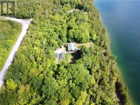 320 Perivale Rd W. Spring Bay ON P0P 2B0