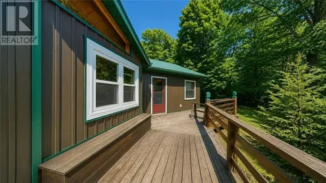 320 Perivale Rd W. Spring Bay ON P0P 2B0