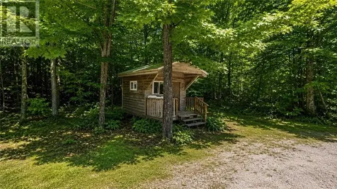 320 Perivale Rd W. Spring Bay ON P0P 2B0