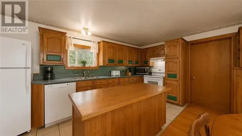 320 Perivale Rd W. Spring Bay ON P0P 2B0