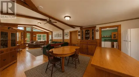 320 Perivale Rd W. Spring Bay ON P0P 2B0