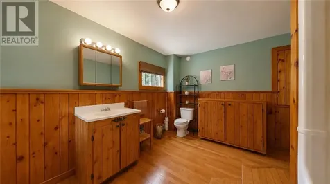320 Perivale Rd W. Spring Bay ON P0P 2B0