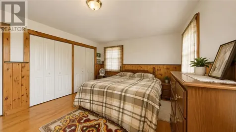 320 Perivale Rd W. Spring Bay ON P0P 2B0