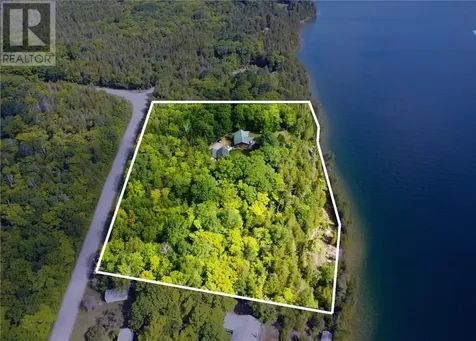 320 Perivale Rd W. Spring Bay ON P0P 2B0