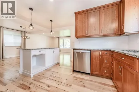 47 Brookside Crescent Kitchener ON N2N 1H2