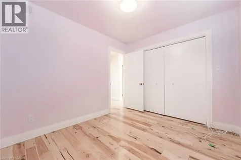 47 Brookside Crescent Kitchener ON N2N 1H2